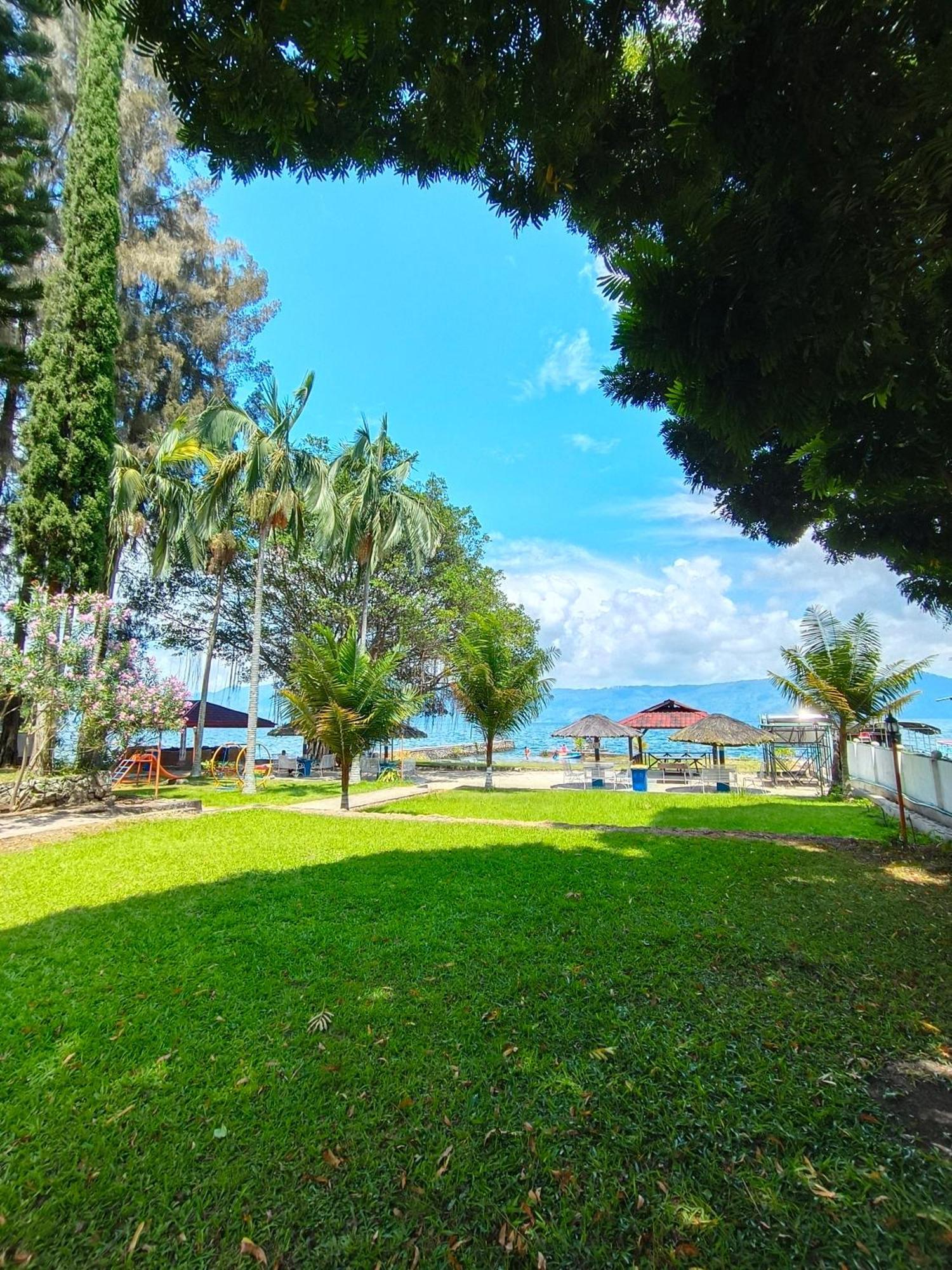 Hotel Pandu Lakeside Tuktuk Zewnętrze zdjęcie