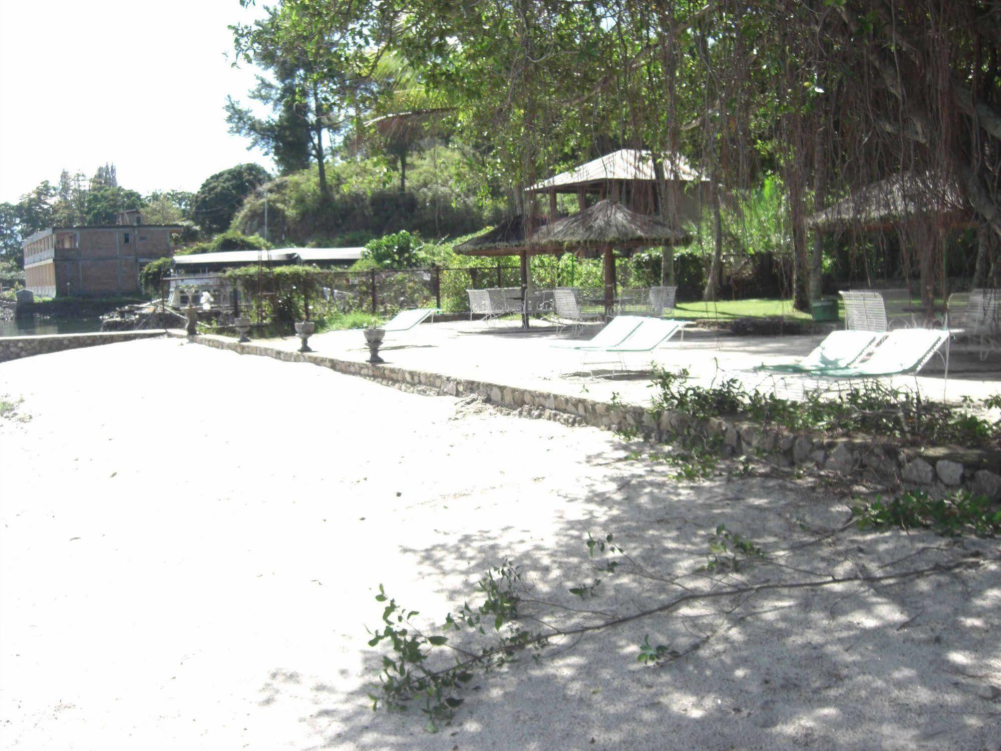 Hotel Pandu Lakeside Tuktuk Zewnętrze zdjęcie